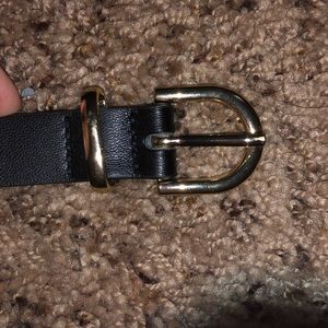 h&m gold shiny black belt